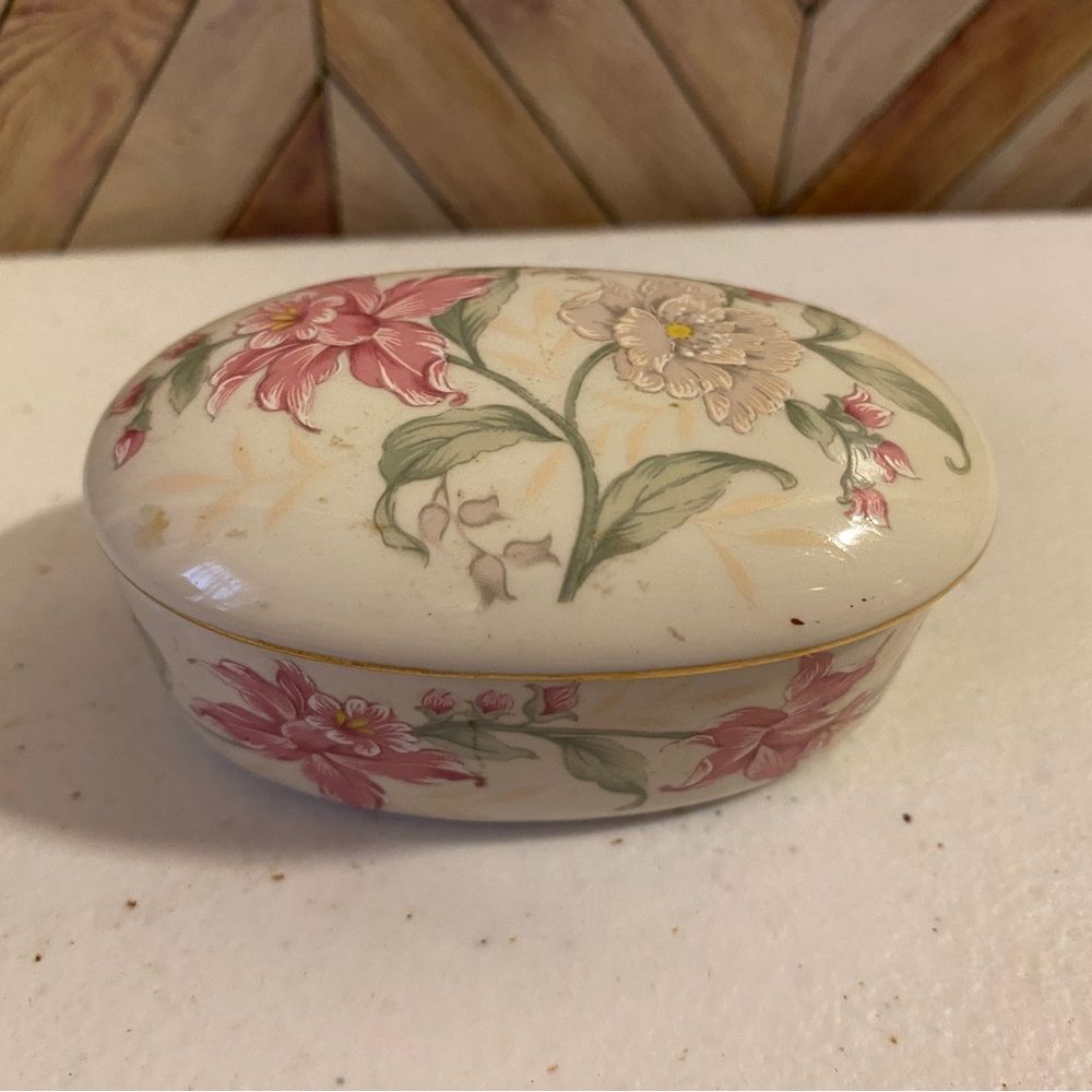 Vintage Prima Otagiri Japan Floral Porcelain Trinket Box [Item 617]